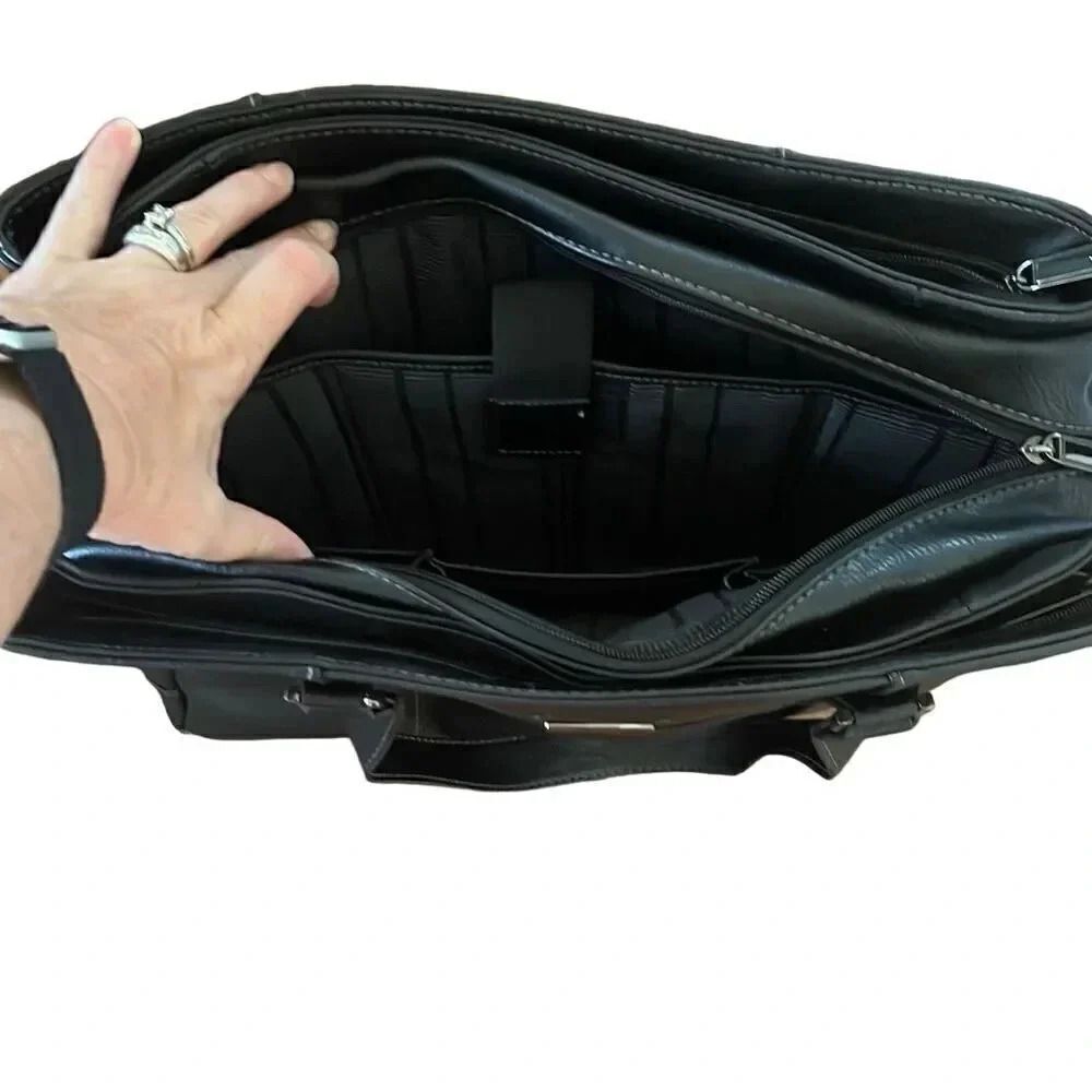 Kenneth Cole reaction computer bag - Picture 5 of 8
